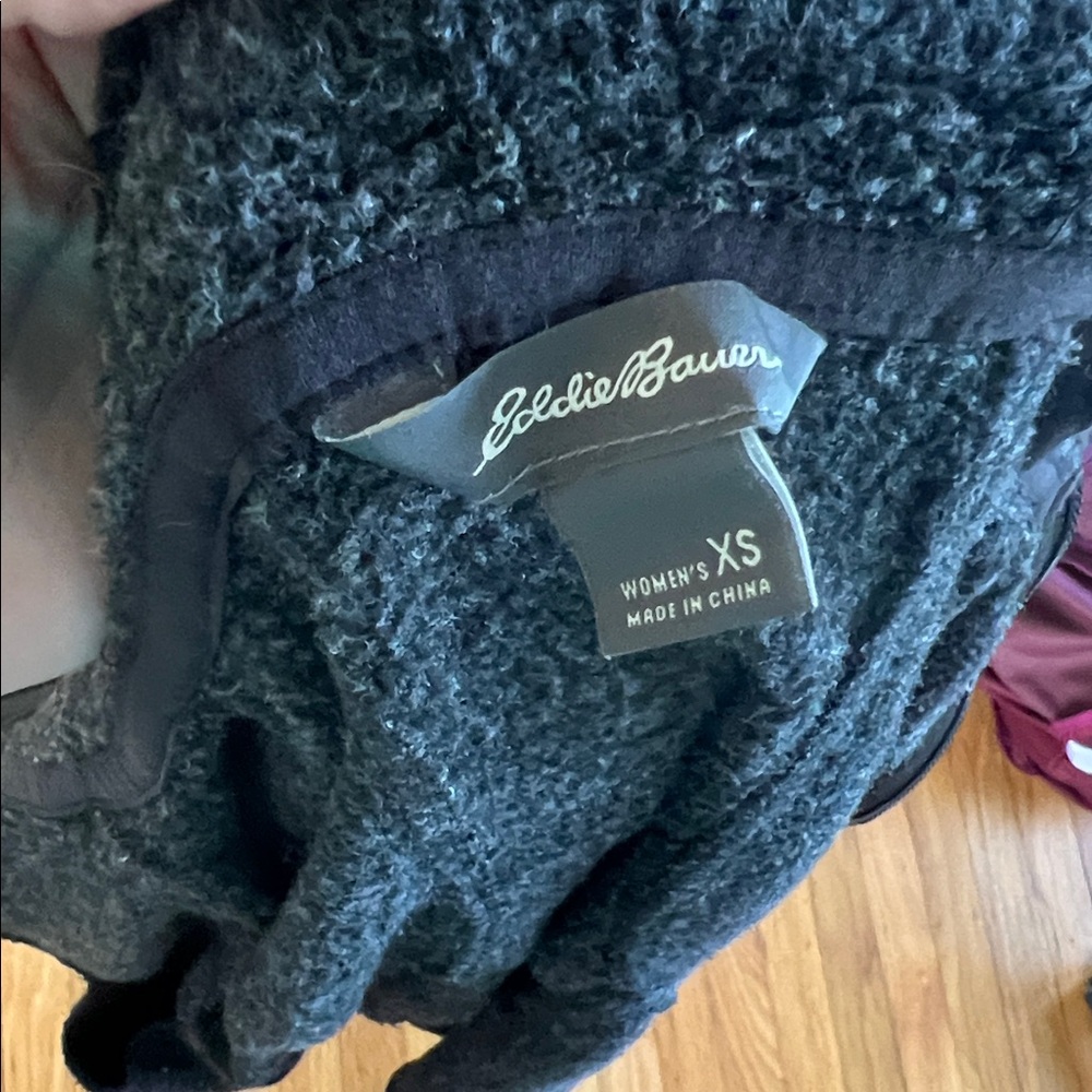 Eddie Bauer hoodie - Picture 4 of 4
